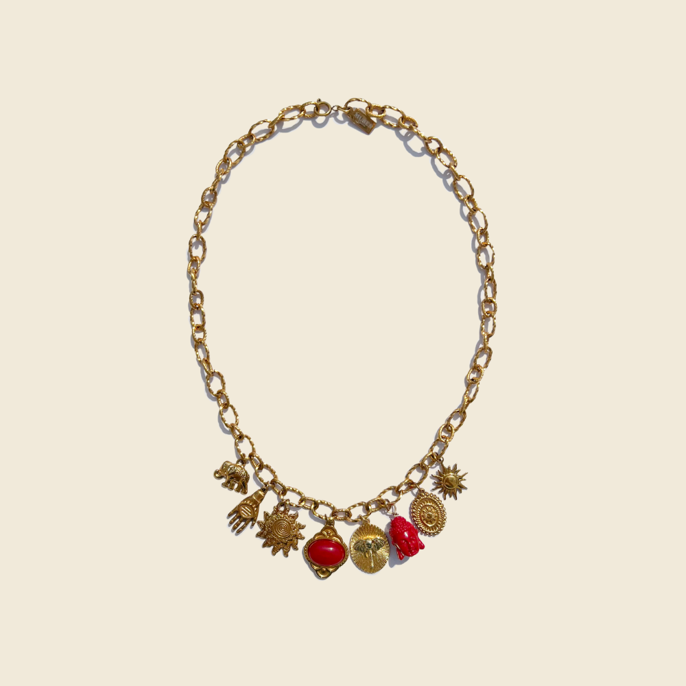 India - Colliers 8 charms